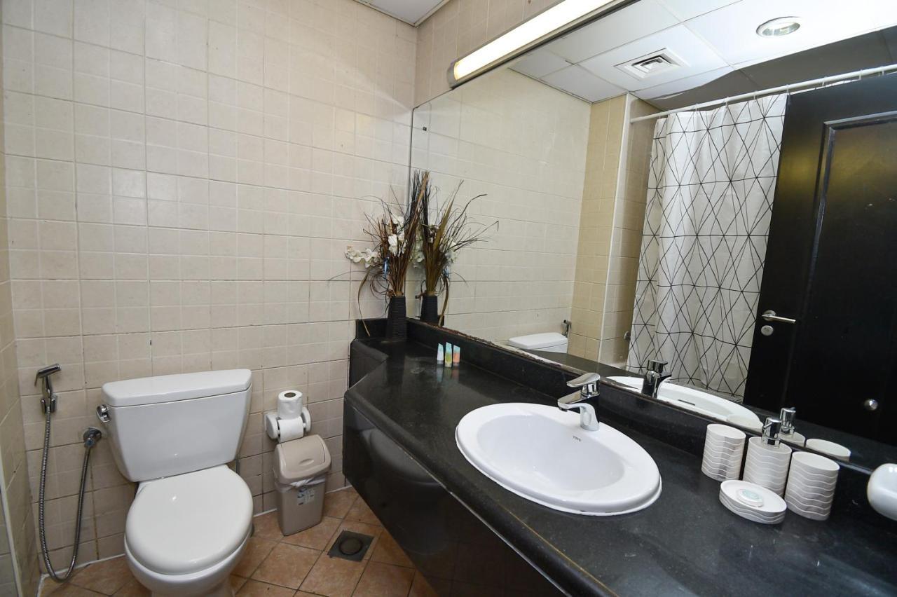 Apartment Budget Studio Apt Near Metro & Mall - Med64